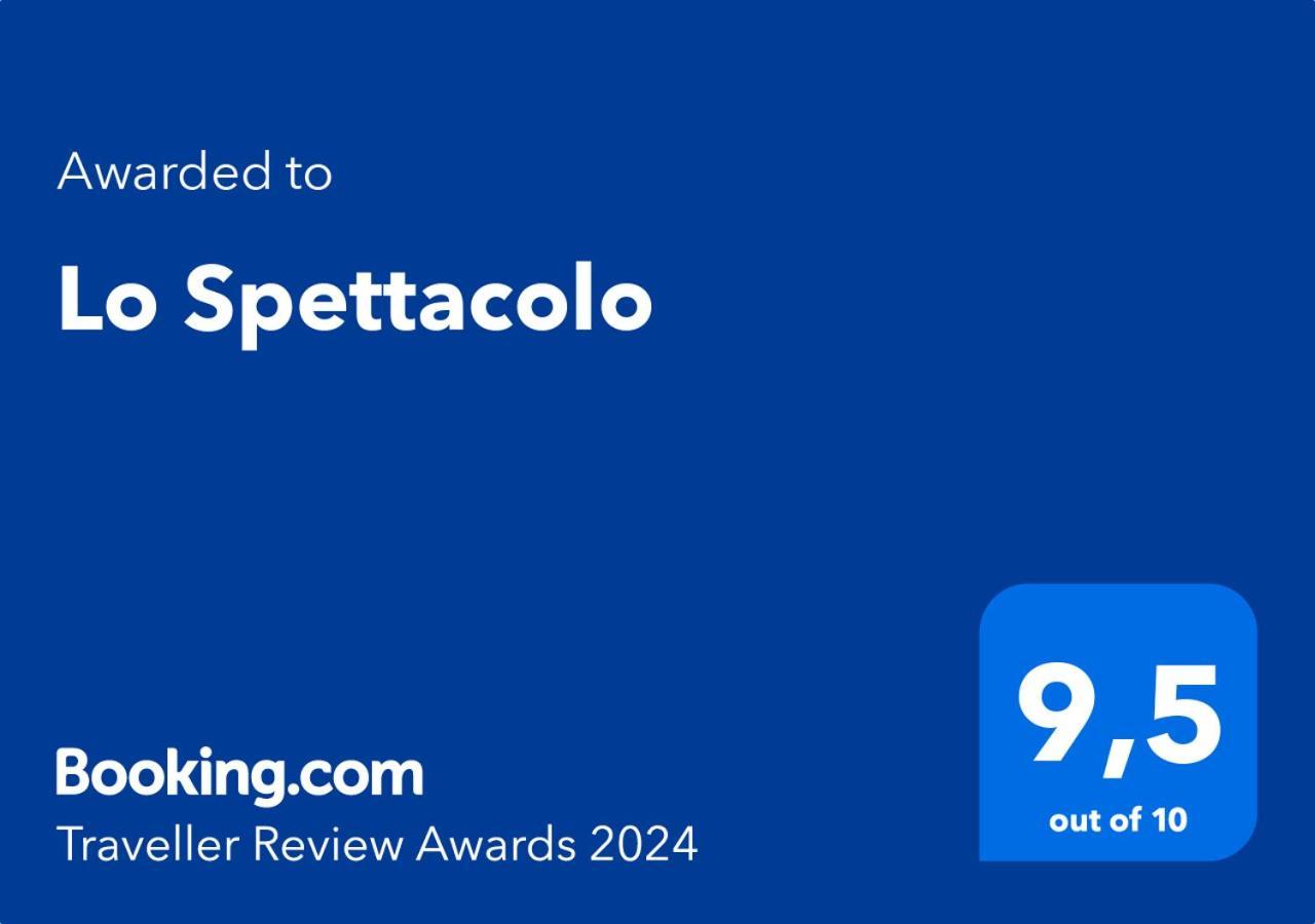 Lo Spettacolo Apartment